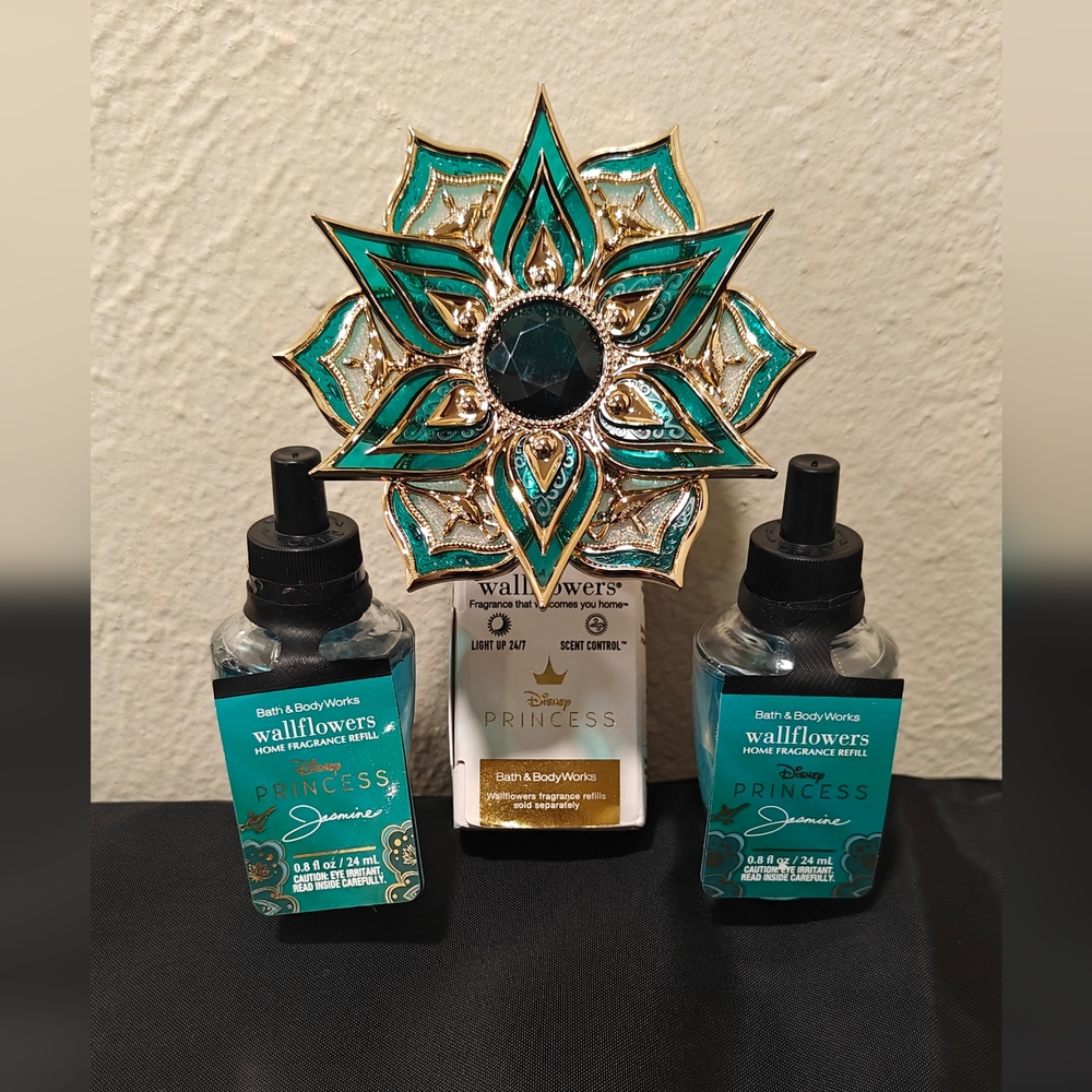 Bath and Body Works Disney Princess Jasmine Fragrance Plug | Set of 3